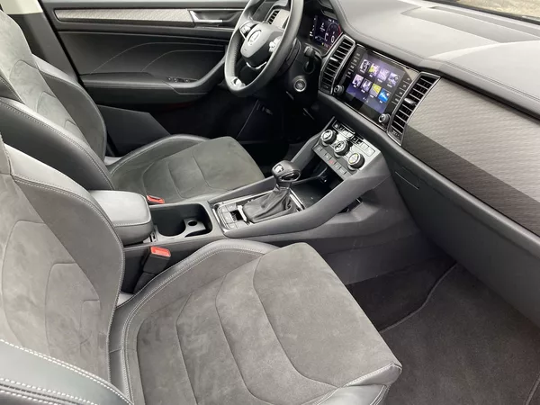 Škoda Kodiaq 2.0 TDI 4x4 DSG Style+ - foto 10