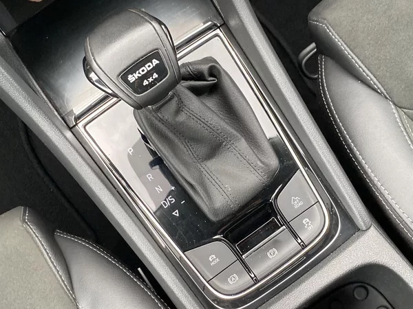 Škoda Kodiaq 2.0 TDI 4x4 DSG Style+ - foto 19
