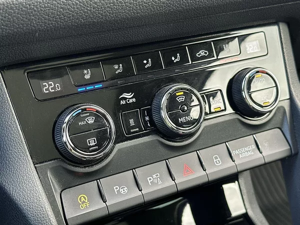 Škoda Kodiaq 2.0 TDI 4x4 DSG Style + - foto 16