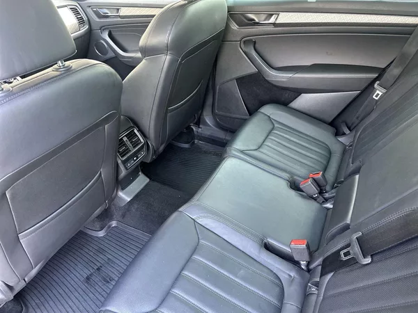 Škoda Kodiaq 2.0 TDI 4x4 DSG Style + - foto 8