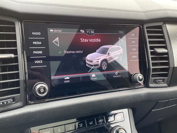 Škoda Kodiaq 2,0 TSI 4x4 DSG Sportline - foto 16