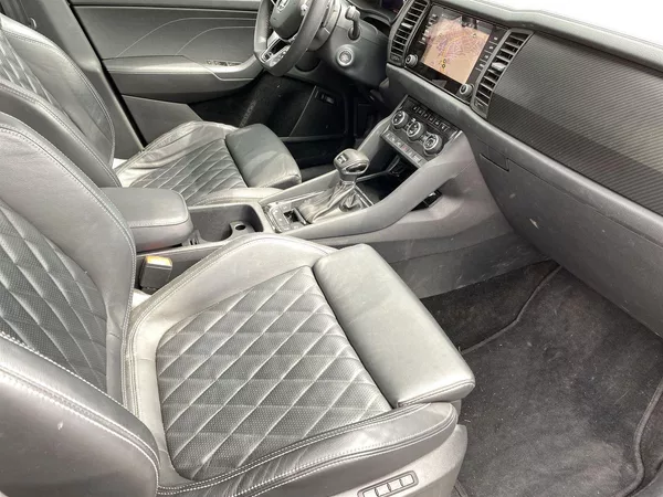 Škoda Kodiaq 2,0 TSI 4x4 DSG Sportline - foto 39