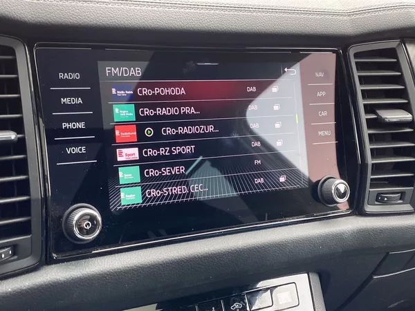 Škoda Kodiaq 2,0 TSI 4x4 DSG Sportline - foto 42