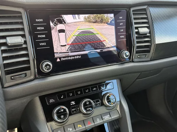 Škoda Kodiaq 2.0 TDI 4x4 DSG Sportline - foto 20