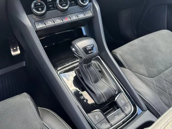 Škoda Kodiaq 2.0 TDI 4x4 DSG Sportline - foto 26