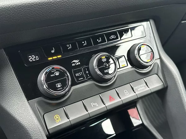 Škoda Kodiaq 2.0 TDI 4x4 DSG Sportline - foto 14