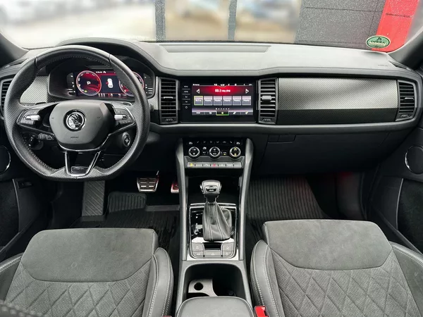 Škoda Kodiaq 2.0 TDI 4x4 DSG Sportline - foto 5