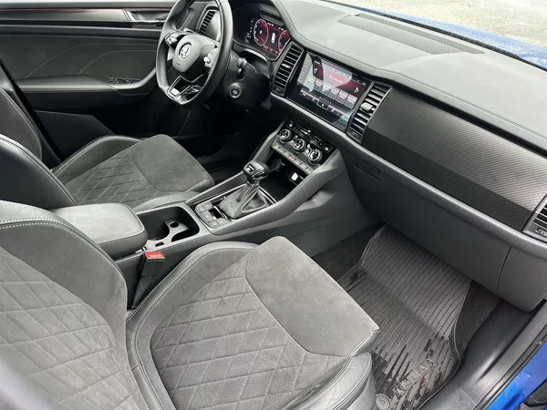 Škoda Kodiaq 2.0 TDI 4x4 DSG Sportline - foto 9