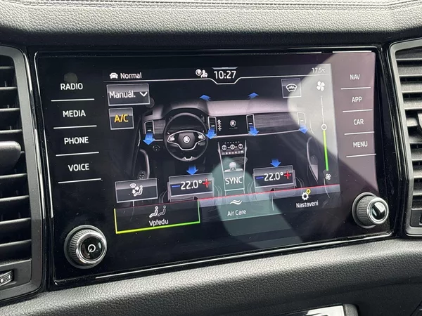 Škoda Kodiaq 2.0 TDI 4x4 DSG Sportline+ - foto 14