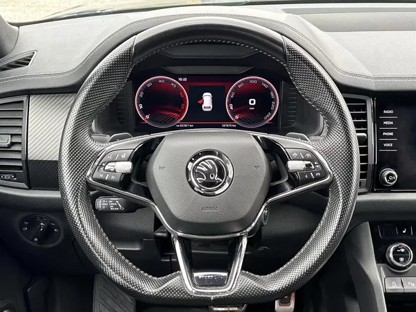 Škoda Kodiaq 2.0 TDI 4x4 DSG Sportline+ - foto 19