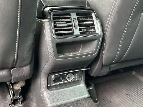 Škoda Kodiaq 2.0 TDI 4x4 DSG Sportline+ - foto 29