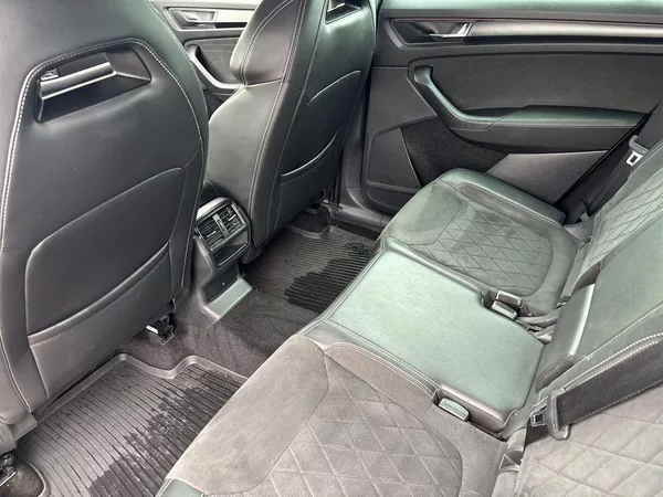 Škoda Kodiaq 2.0 TDI 4x4 DSG Sportline+ - foto 8