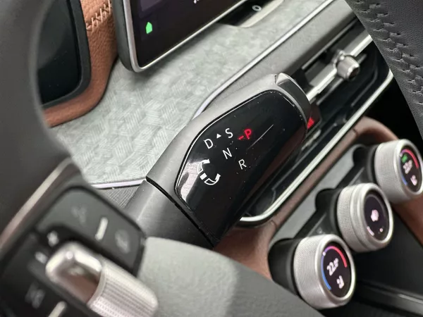 Škoda Kodiaq 2.0 TDI 4x4 DSG Exclusive Sele - foto 17