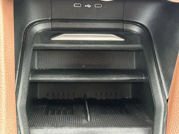 Škoda Kodiaq 2.0 TDI 4x4 DSG Exclusive Sele - foto 26