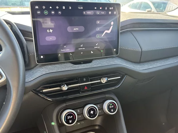 Škoda Kodiaq 2.0 TDI 4x4 DSG Exclusive Sele - foto 26