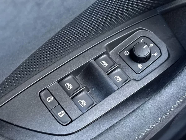 Škoda Kodiaq 2.0 TDI 4x4 DSG Sportline - foto 17