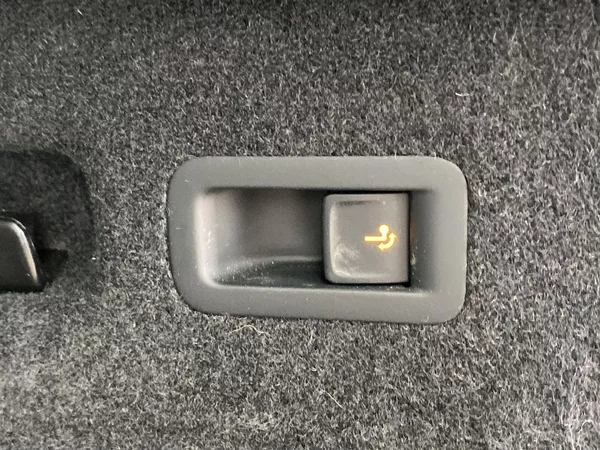 Škoda Kodiaq 2.0 TDI 4x4 DSG SportLine - foto 32