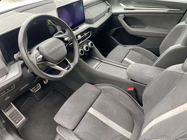 Škoda Kodiaq 2.0 TDI 4x4 DSG SportLine - foto 8