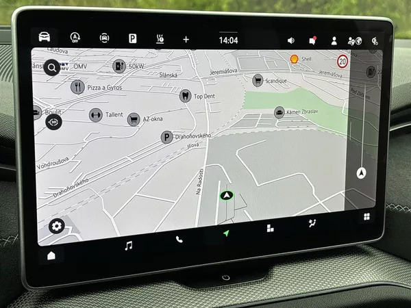 Škoda Kodiaq 2.0 TDI 4x4 DSG Sportline - foto 11