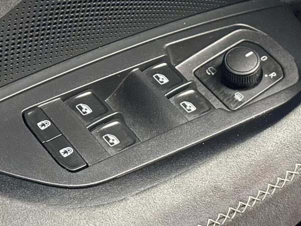 Škoda Kodiaq 2.0 TDI 4x4 DSG Sportline - foto 17