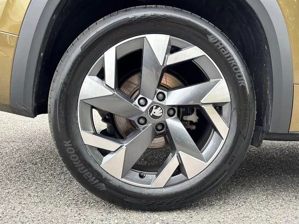 Škoda Kodiaq 2.0 TDI 4x4 DSG Sportline - foto 31