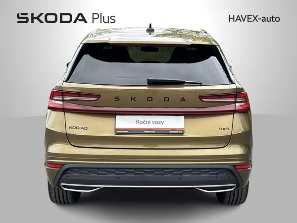 Škoda Kodiaq 2.0 TDI 4x4 DSG Sportline - foto 33