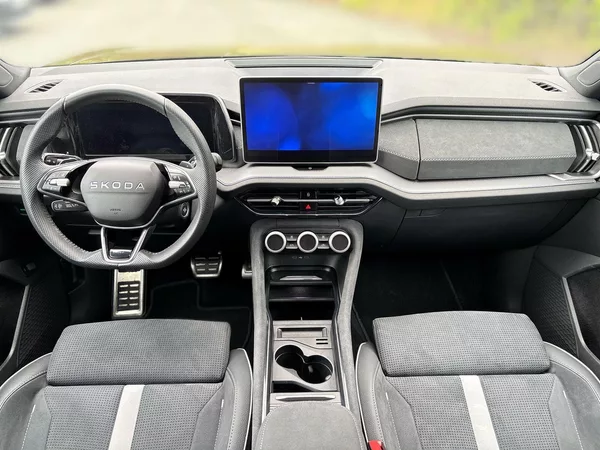 Škoda Kodiaq 2.0 TDI 4x4 DSG Sportline - foto 5