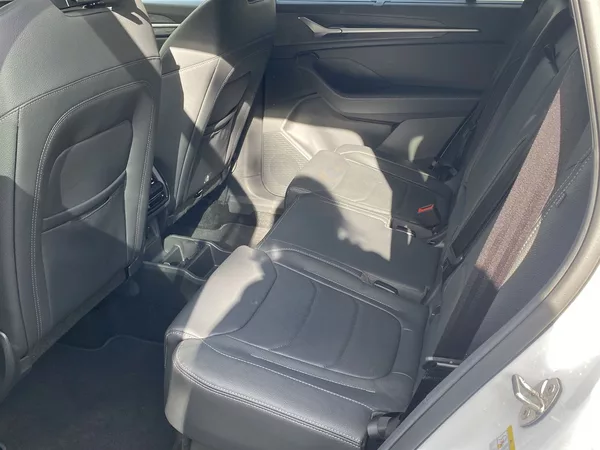 Škoda Kodiaq 2.0 TDI 4x4 DSG Excl. Selectio - foto 9