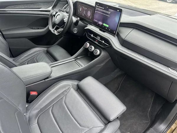 Škoda Kodiaq 2.0 TDI 4x4 DSG Exclusive Sele - foto 9