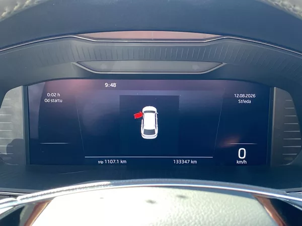 Škoda Superb Combi 2.0 TDI DSG Style - foto 10
