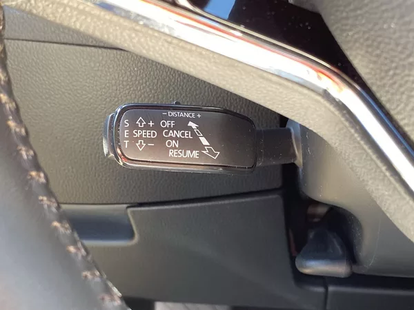 Škoda Superb Combi 2.0 TDI DSG Style - foto 20