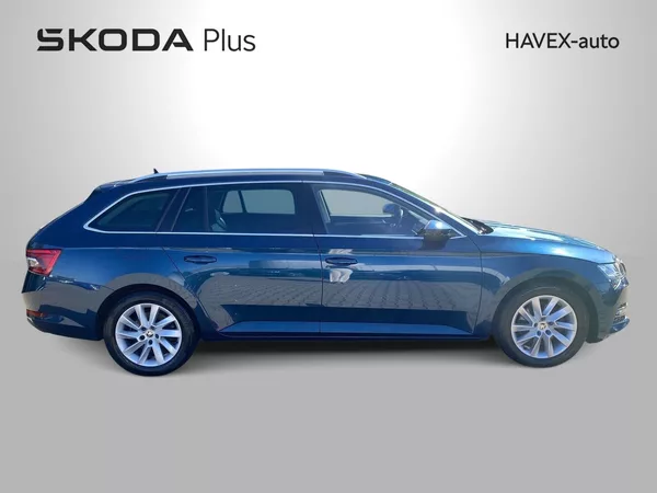 Škoda Superb Combi 2.0 TDI DSG Style - foto 33