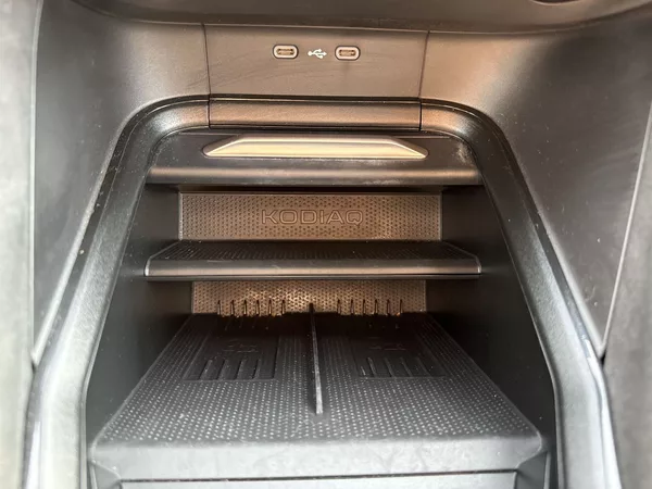Škoda Kodiaq 2.0 TDI 4x4 DSG Sportline - foto 23
