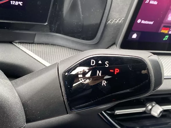 Škoda Kodiaq 2.0 TDI 4x4 DSG Sportline - foto 15