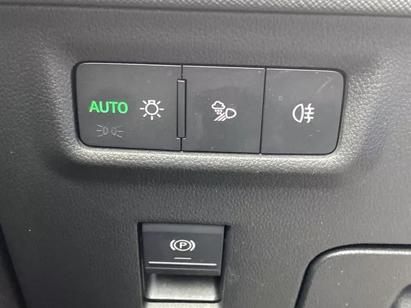 Škoda Kodiaq 2.0 TDI 4x4 DSG Sportline - foto 16