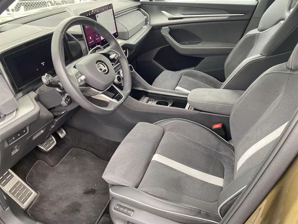 Škoda Kodiaq 2.0 TDI 4x4 DSG Sportline - foto 7