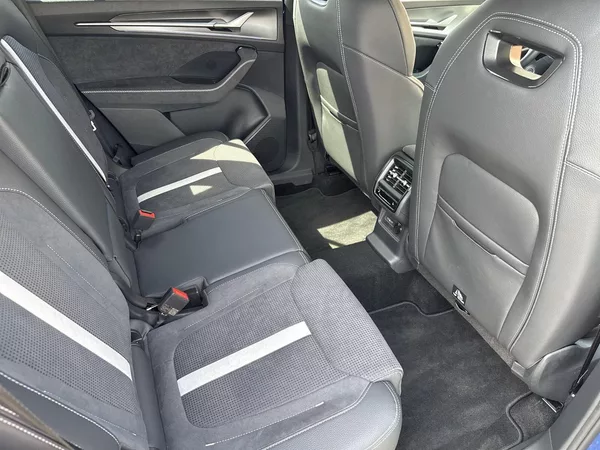 Škoda Kodiaq 2,0 TDI 142KW 4x4 DSG Sportlin - foto 10
