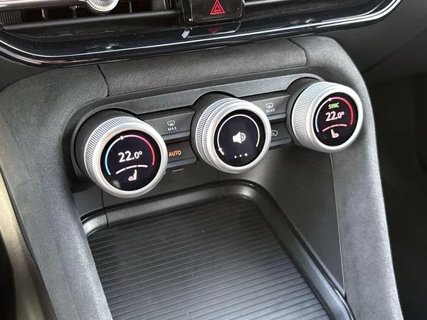 Škoda Kodiaq 2,0 TDI 142KW 4x4 DSG Sportlin - foto 14