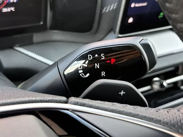 Škoda Kodiaq 2,0 TDI 142KW 4x4 DSG Sportlin - foto 15