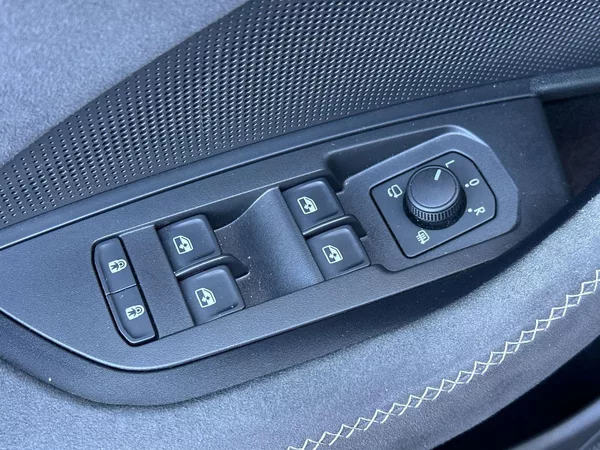 Škoda Kodiaq 2.0 TDI 4x4 DSG Sportline - foto 17
