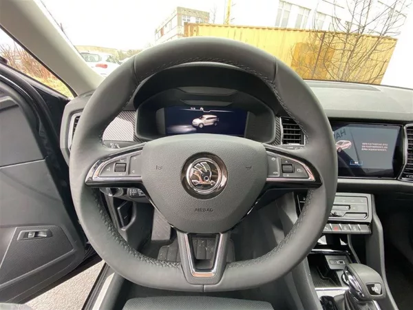 Škoda Kodiaq GT 2.0 TSI 4x4 DSG - foto 11