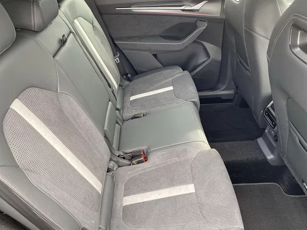 Škoda Kodiaq 2,0 TDI 142 kW 4x4 DSG Sportli - foto 10