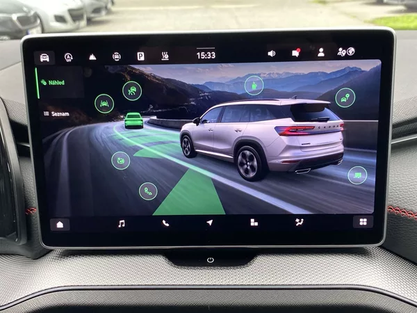 Škoda Kodiaq 2,0 TSI 4x4 DSG RS - foto 15
