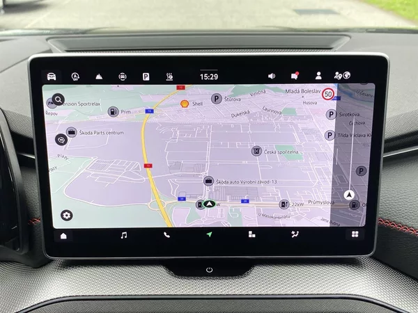 Škoda Kodiaq 2,0 TSI 4x4 DSG RS - foto 9