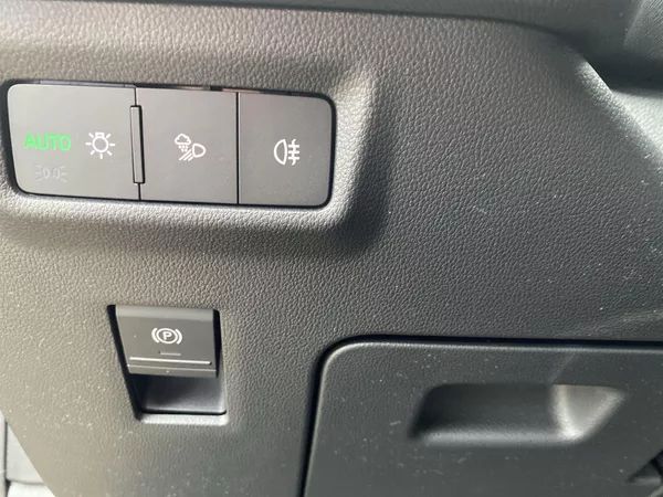 Škoda Kodiaq 2,0 TDI 142 kW 4x4 DSG Sportli - foto 23