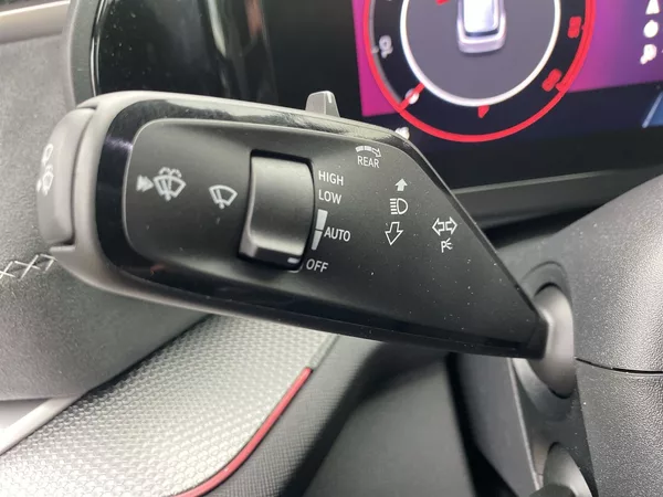 Škoda Kodiaq 2,0 TDI 142 kW 4x4 DSG Sportli - foto 26