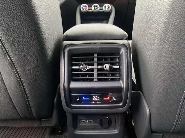Škoda Kodiaq 2,0 TDI 142 kW 4x4 DSG Sportli - foto 30