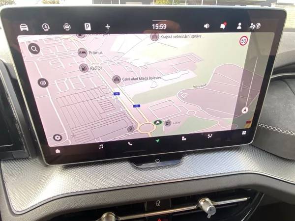 Škoda Kodiaq 2,0 TDI 142 kW 4x4 DSG Sportli - foto 13