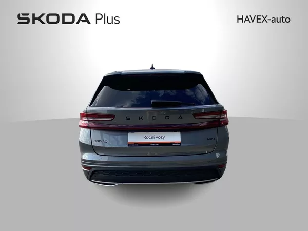 Škoda Kodiaq 2,0 TDI 142 kW 4x4 DSG Sportli - foto 23
