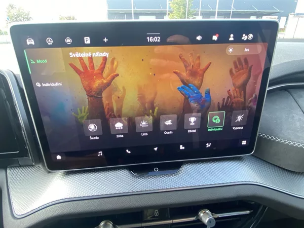 Škoda Kodiaq 2,0 TDI 142 kW 4x4 DSG Sportli - foto 8
